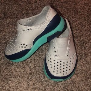 Native Shoes - Sneakers Size C5.